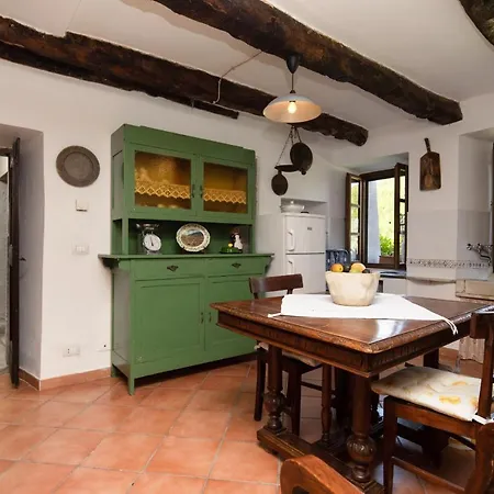 With Pool And Outbuilding Fivizzano By Vacavilla